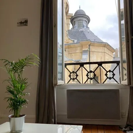 Saint Paul - Charming